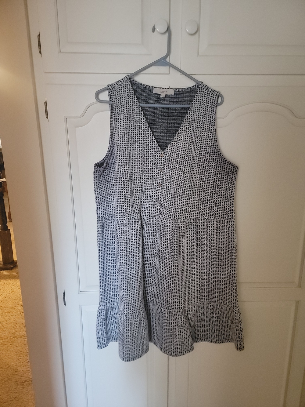 LOFT Sleeveless V-Neck Dress - White & Black Grid Print